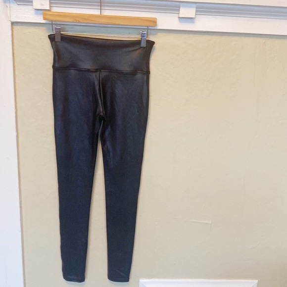 SPANX Faux Leather Leggings - Picture 5 of 5
